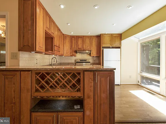 14306 Rich Branch Dr - Photo 3 of 20
