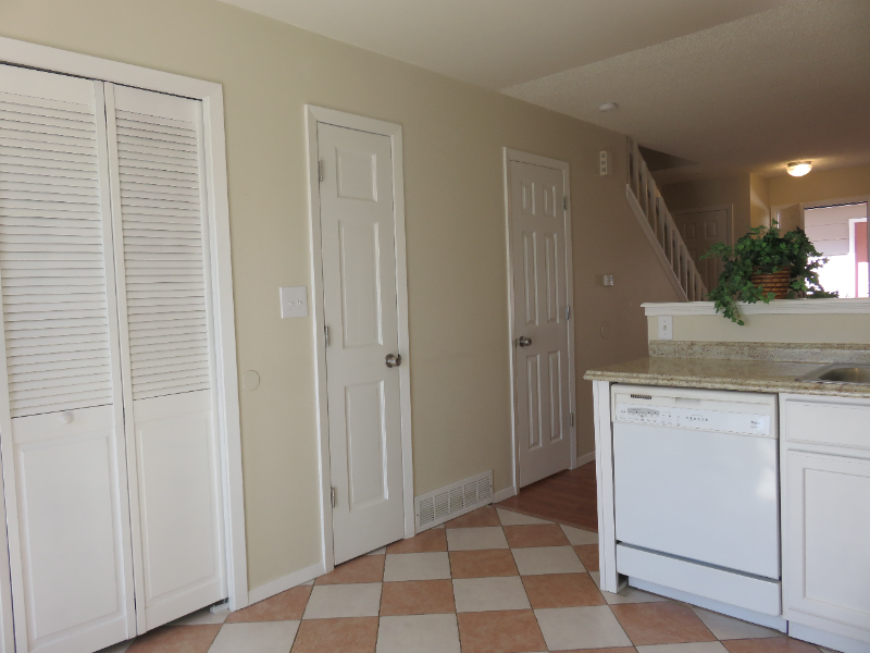 1848 Zebulon Dr - Photo 7 of 19
