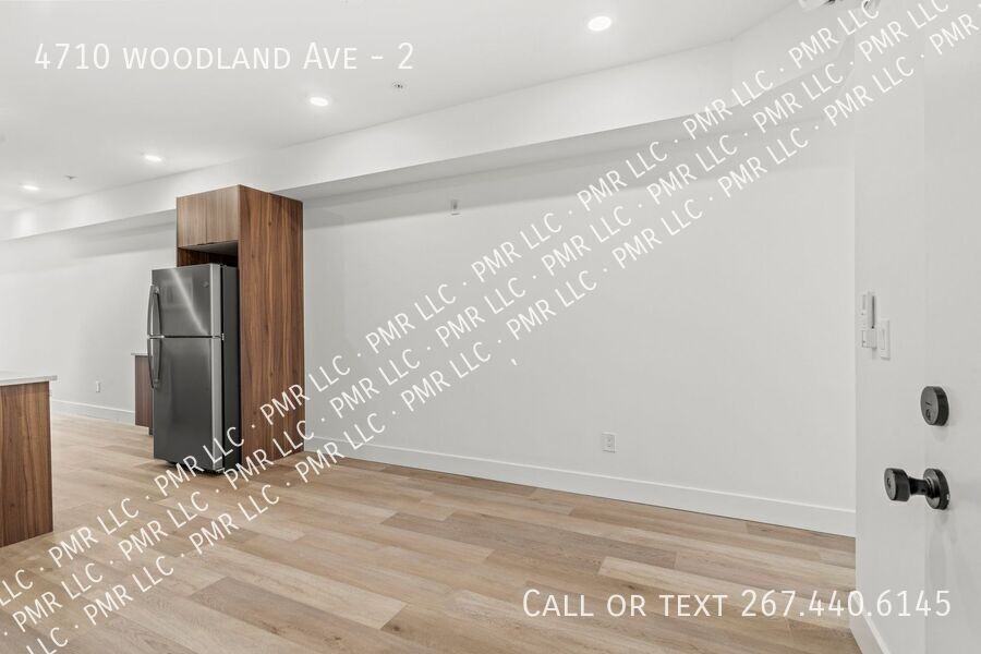 4710 Woodland Ave #2 - Photo 3 of 21