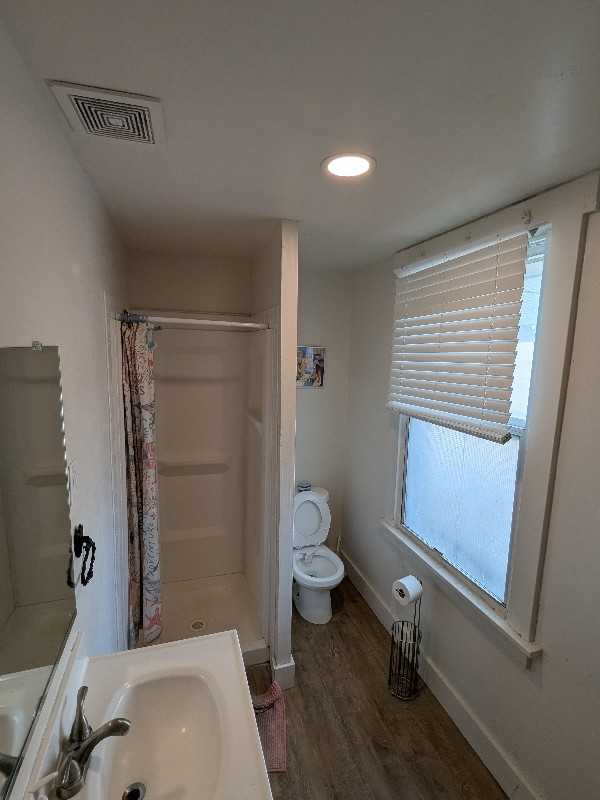 106 E 1st S #G - Photo 5 of 7
