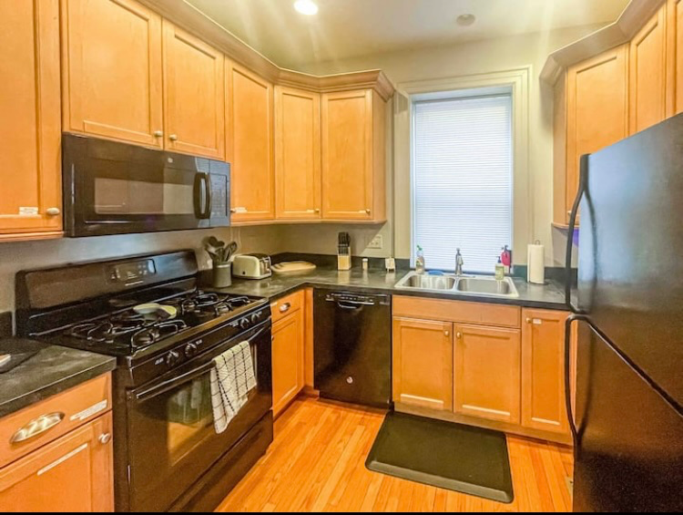 3659 Botanical Ave - Photo 7 of 11