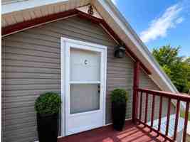featured image of 404 E 18th St #C
