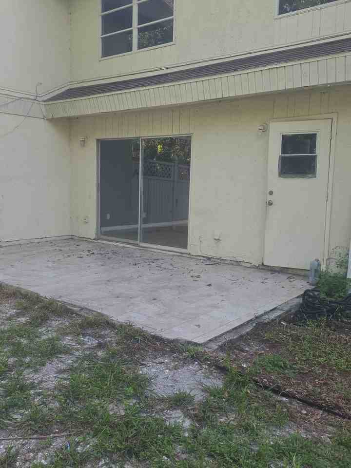 236 Barlow Ave #37 - Photo 4 of 20