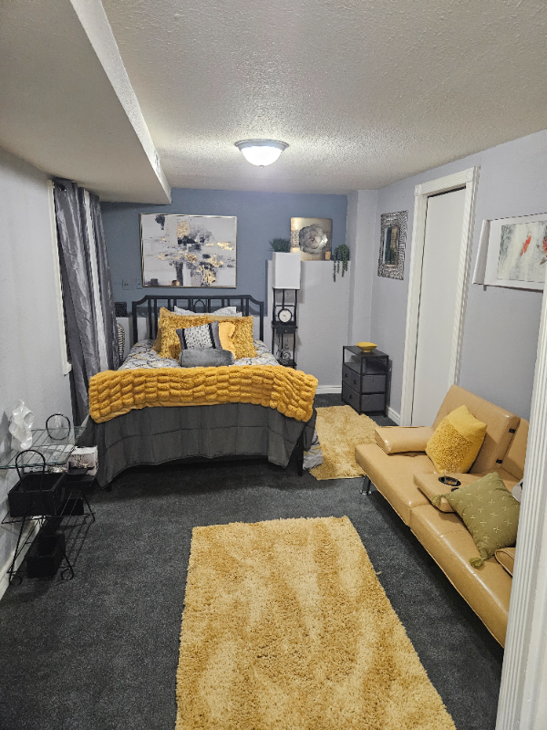 5477 S Ceylon Way - Photo 5 of 9