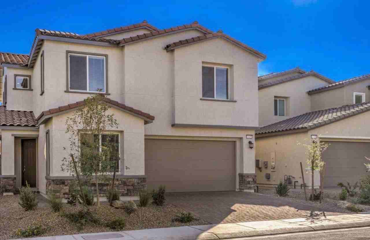 4445 Panoramic View Ave - Photo 2 of 21
