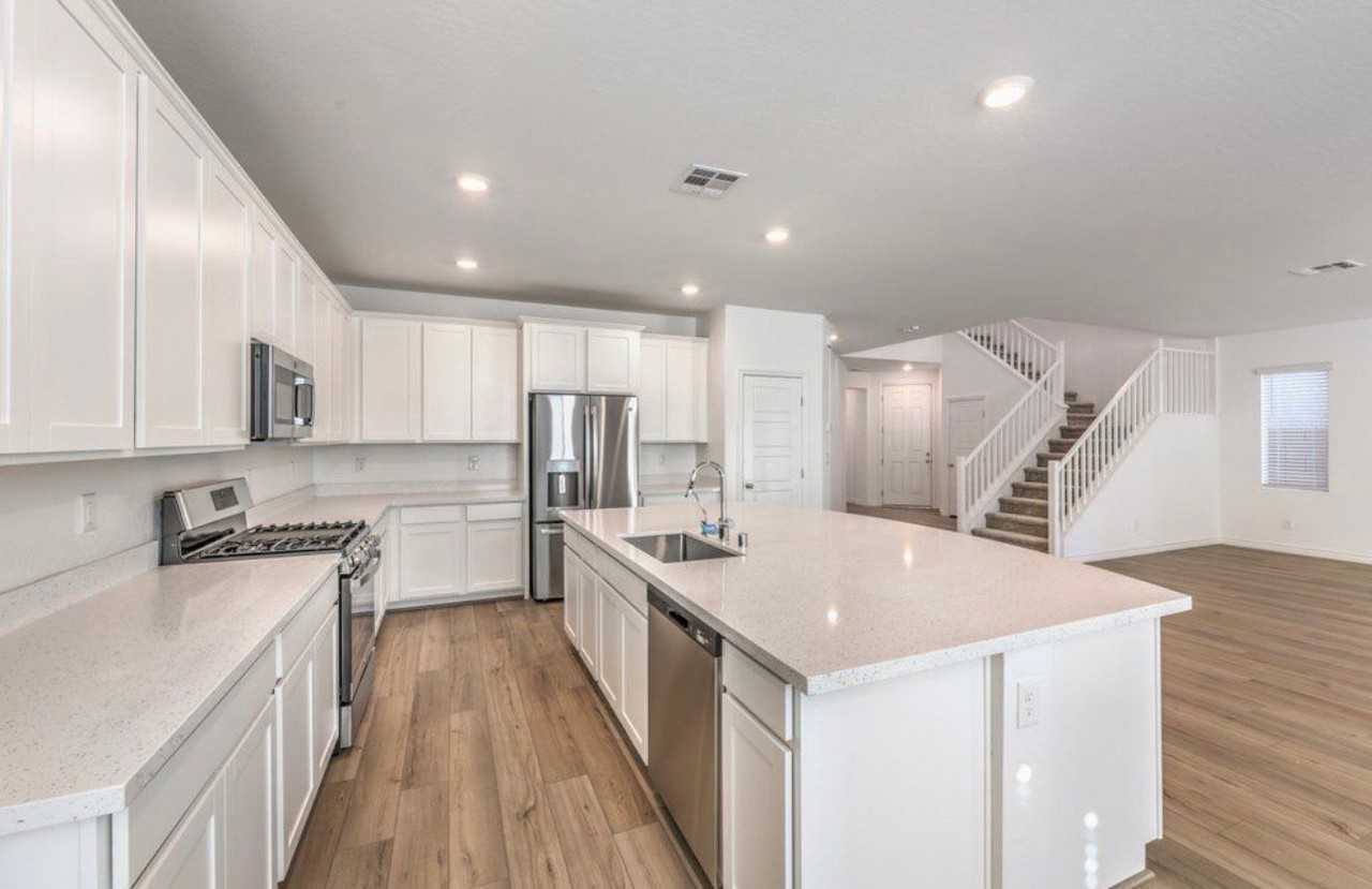 4445 Panoramic View Ave - Photo 4 of 21