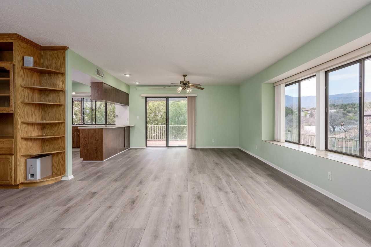 1905 S Deserama Cir - Photo 3 of 10