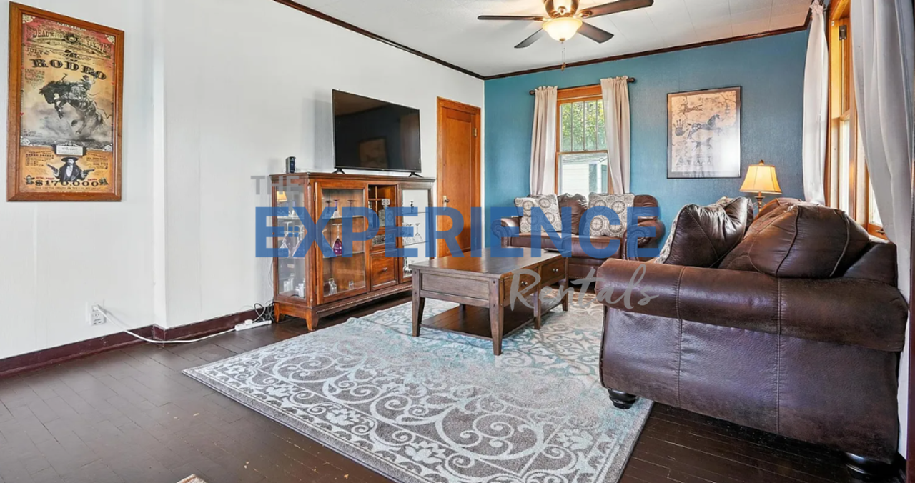 212 May St - Photo 5 of 42