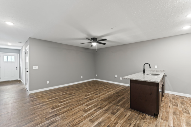135 Dixon Dr #135 - Photo 5 of 19
