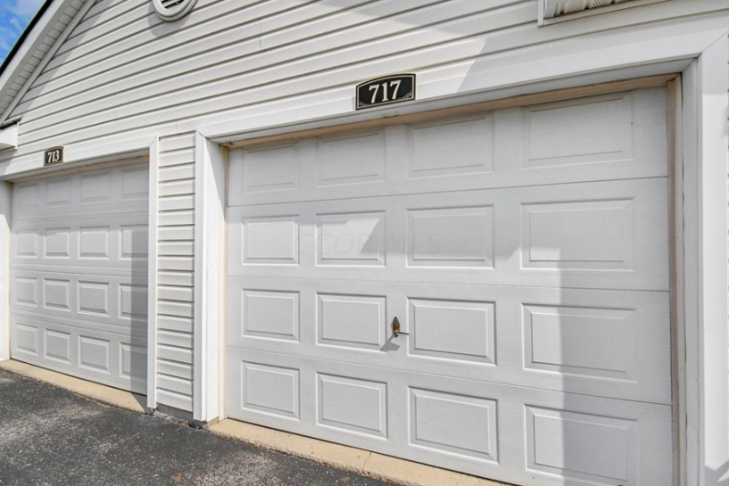 717 Lazelle Rd - Photo 7 of 27