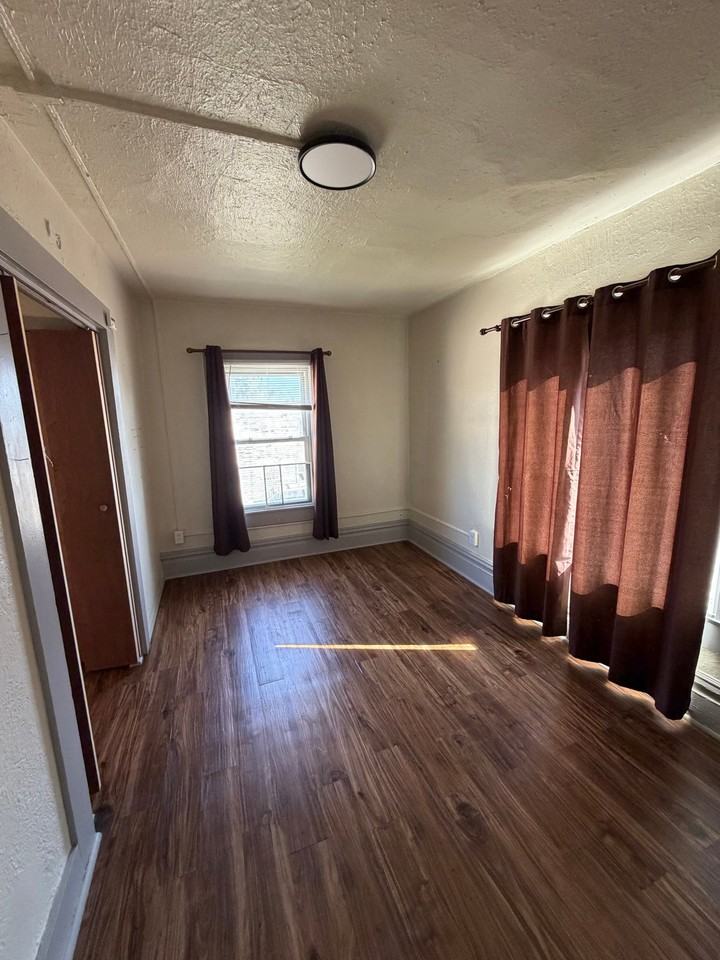 708 Mills St #3 - Photo 6 of 6