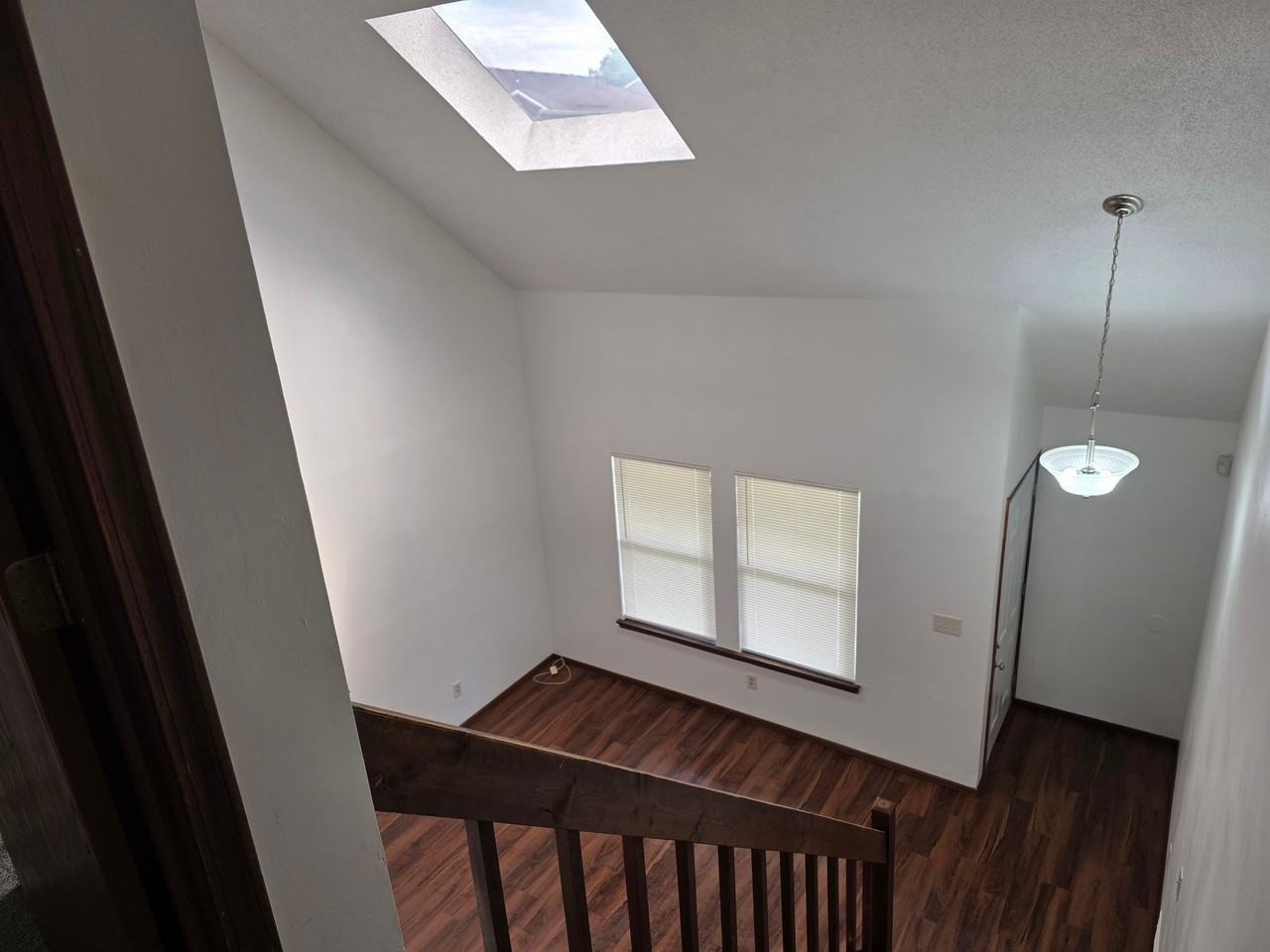 9936 Locust St - Photo 6 of 19