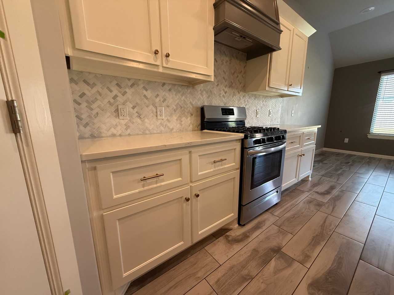 12217 Brinley Reign Dr - Photo 3 of 9