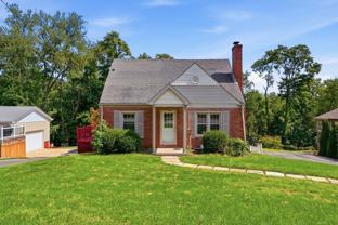 165 Meadowbrook Dr - Photo 1 of 1