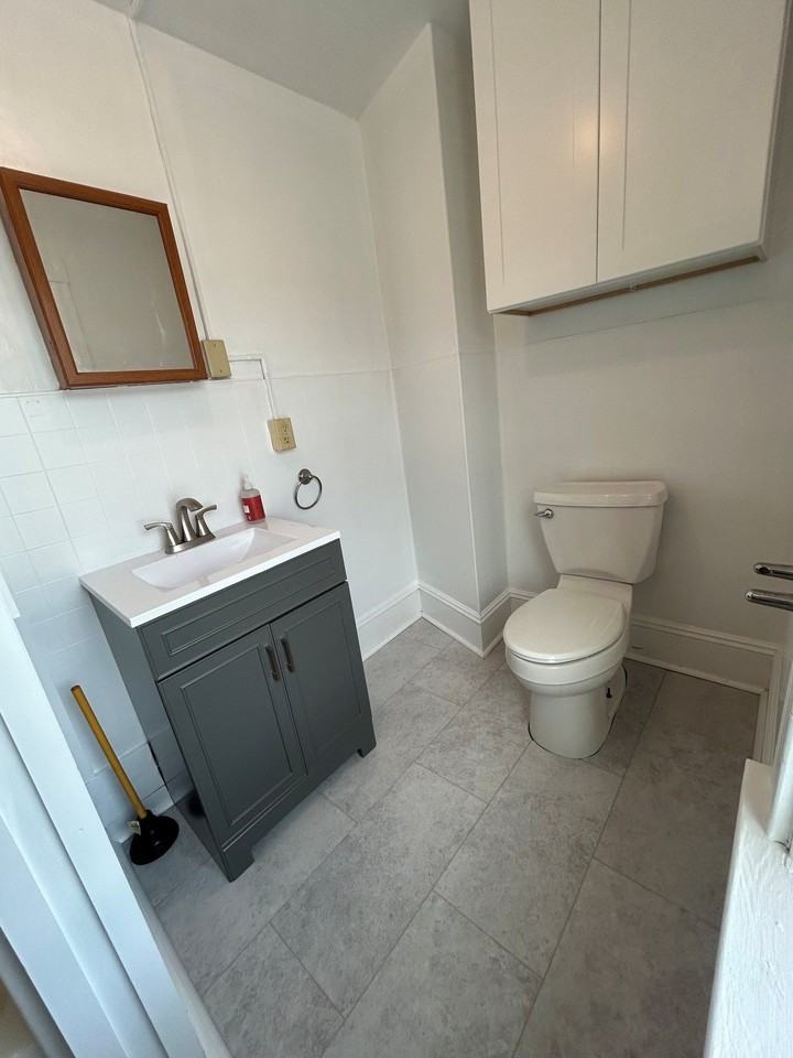 92 S Main St #2B - Photo 4 of 6