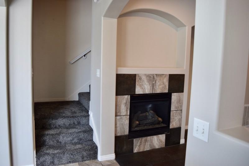 442 Kent Dr - Photo 7 of 9