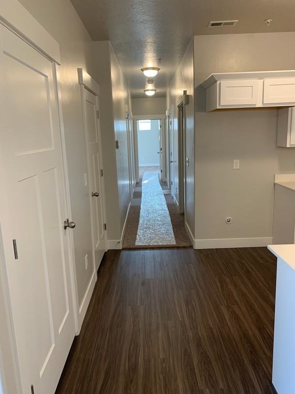718 Nw #101 - Photo 6 of 7