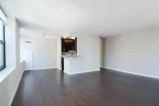 68 W Huron St - Photo 1 of 1