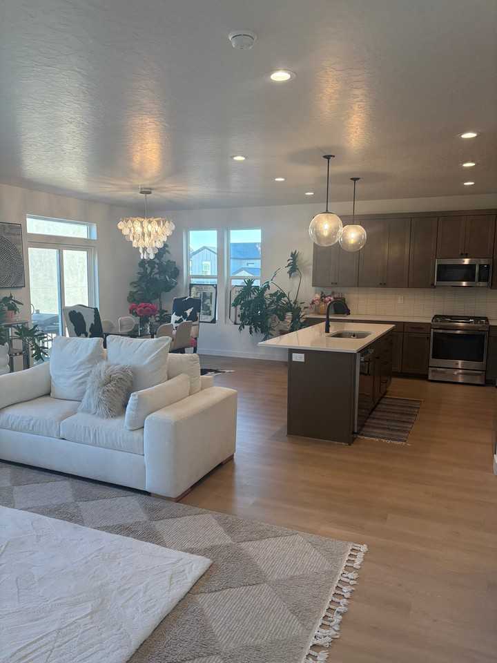 421 Wn - Photo 6 of 9