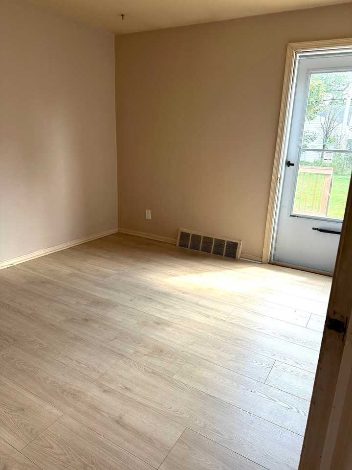 4190 Wilmington Rd - Photo 6 of 15