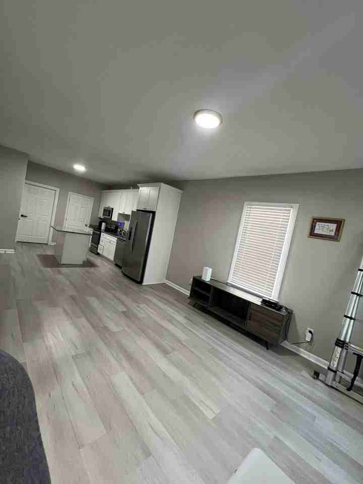 614 Broad St #2 - Photo 4 of 10