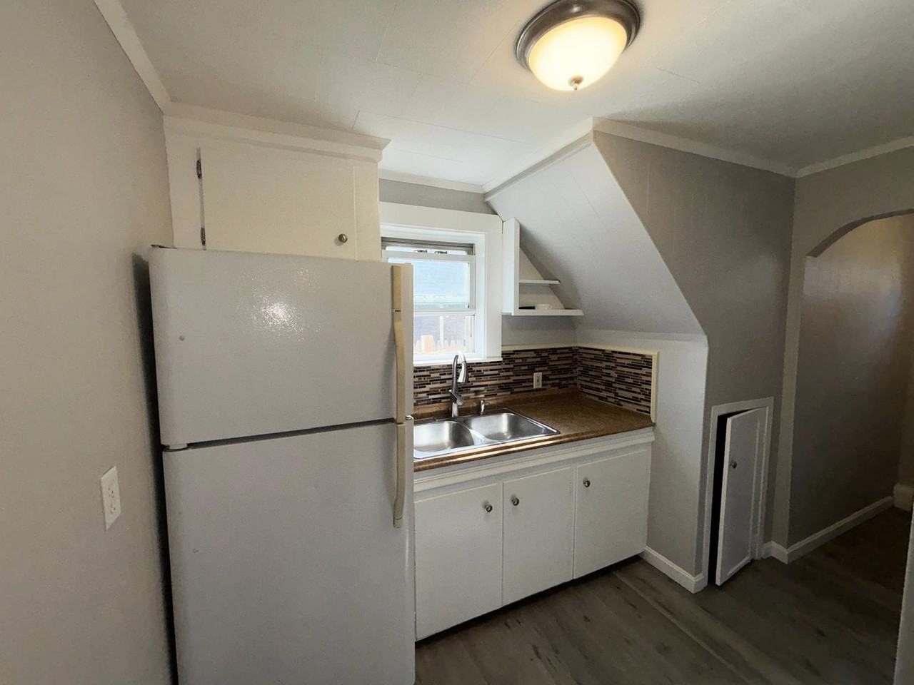 36 Boynton St #1 - Photo 6 of 17