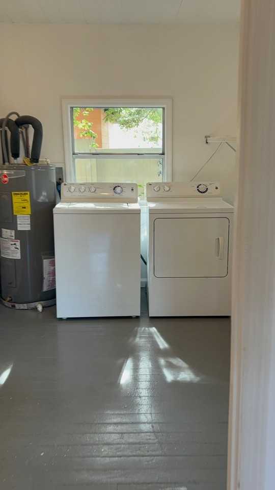 1304 E 32nd Ave - Photo 7 of 8