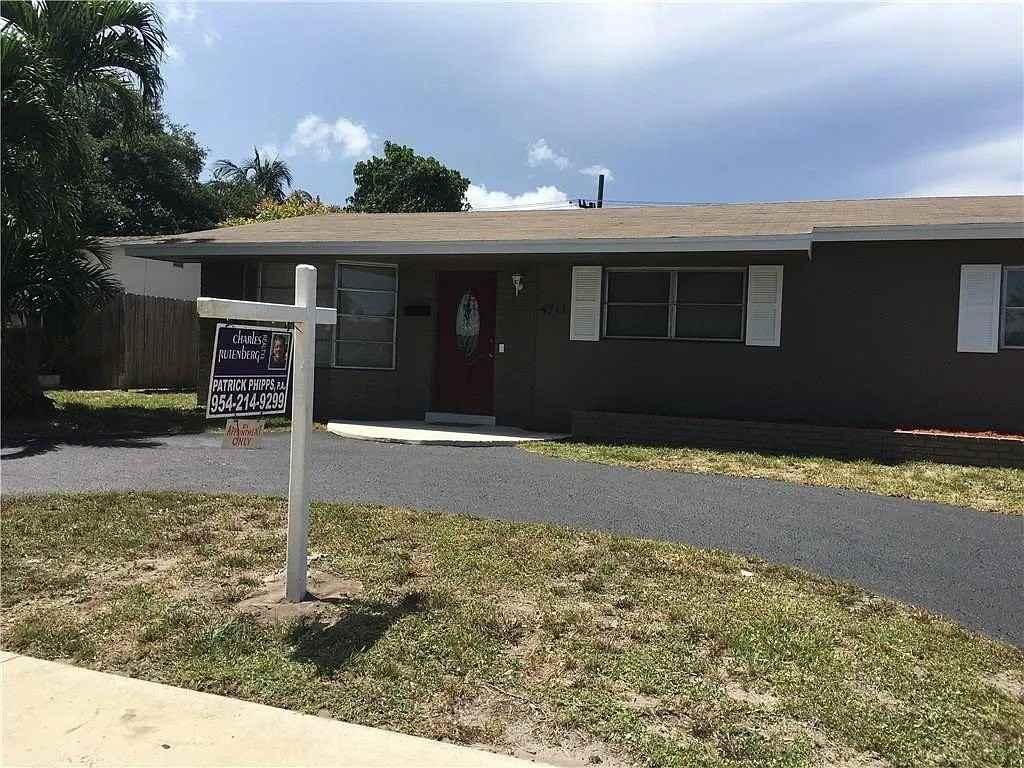 4711 W Park Rd - Photo 4 of 16