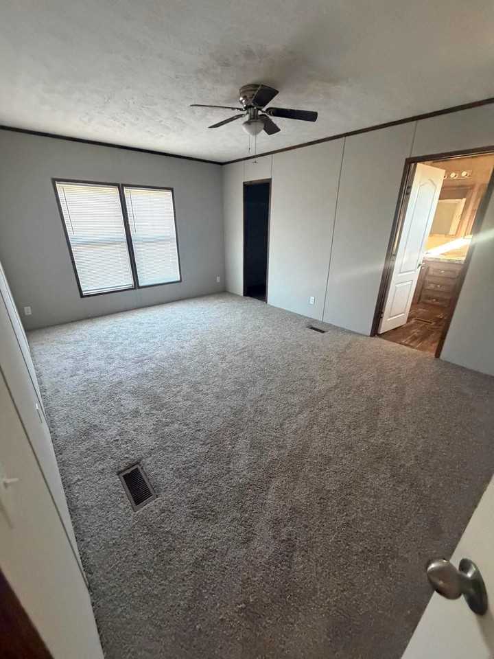 17602 Western Ave #1 - Photo 6 of 8