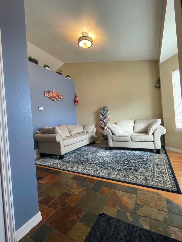 3518 S Moon Beam Bay - Photo 4 of 17