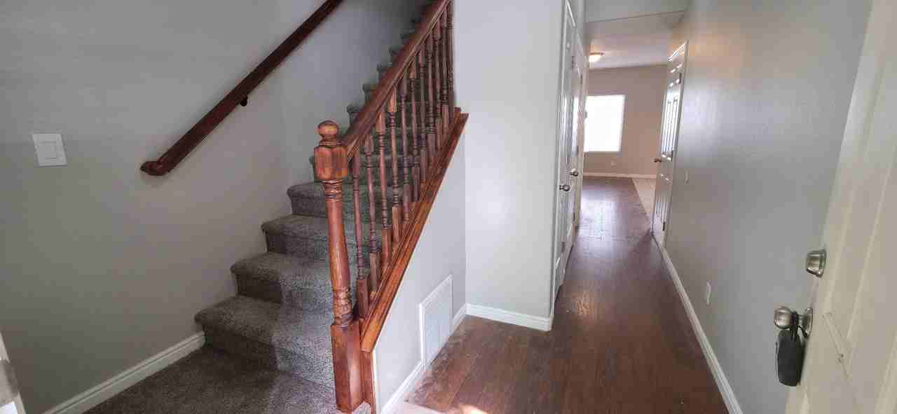2413 S Big Village Ct - Photo 6 of 17