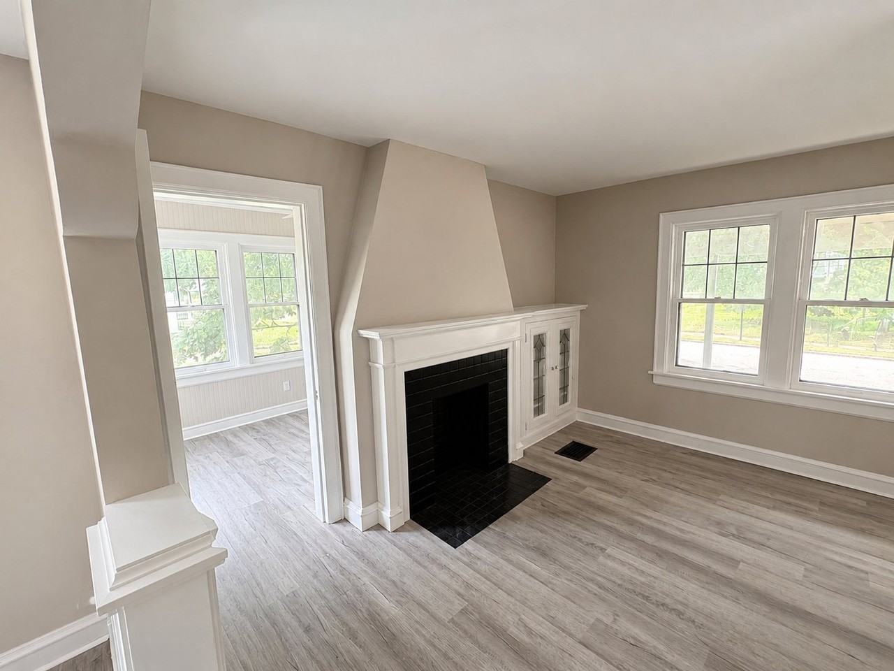 510 Hilltonia Ave - Photo 5 of 20