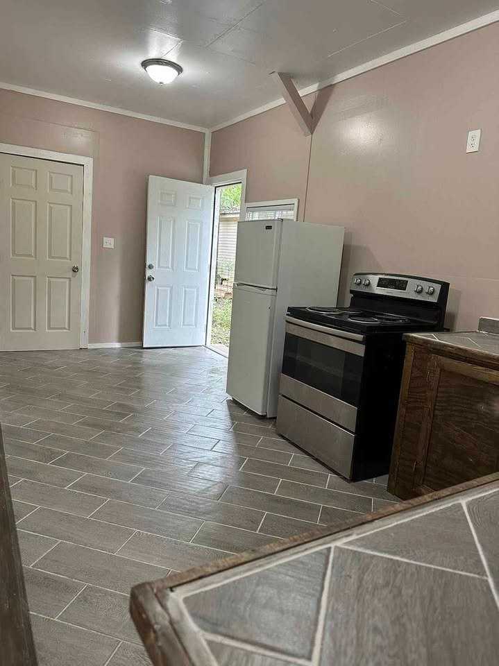 243 Lure Ln #A - Photo 3 of 8