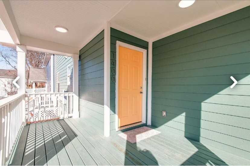 1400 Walsh St - Photo 2 of 20