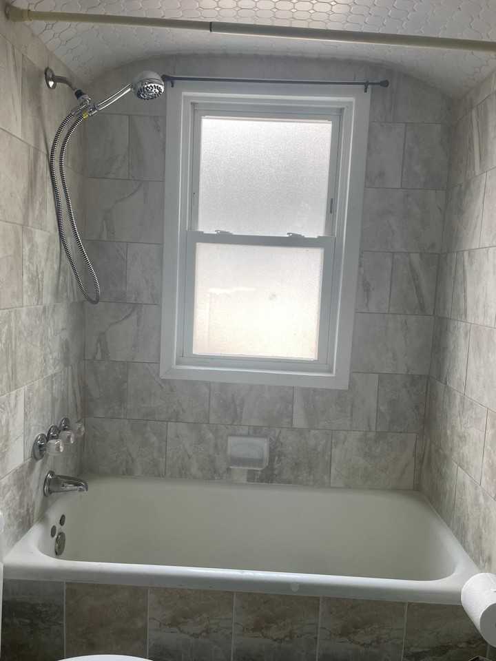 228 Gramont Ave - Photo 3 of 10