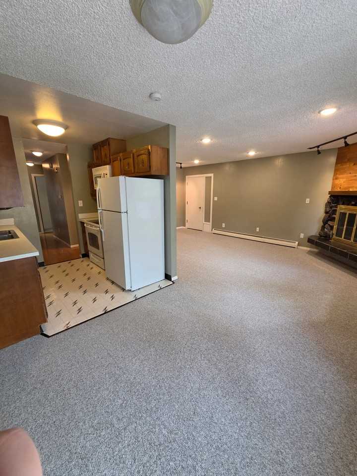 5631 Renee Cir #A - Photo 5 of 20