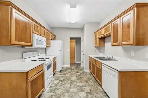 228 Meadow Pt - Photo 6 of 12