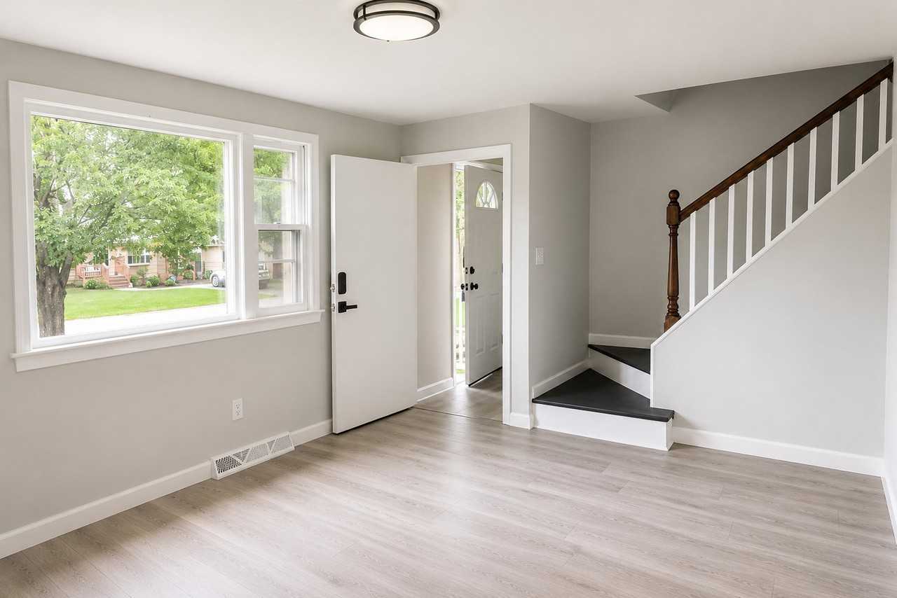 4 Therriault Ave - Photo 2 of 20