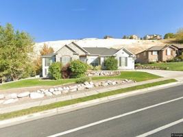 featured image of 275 E Eagle Ridge Dr #BS