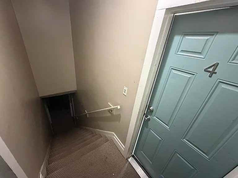 739 Genesee St #4 - Photo 2 of 10