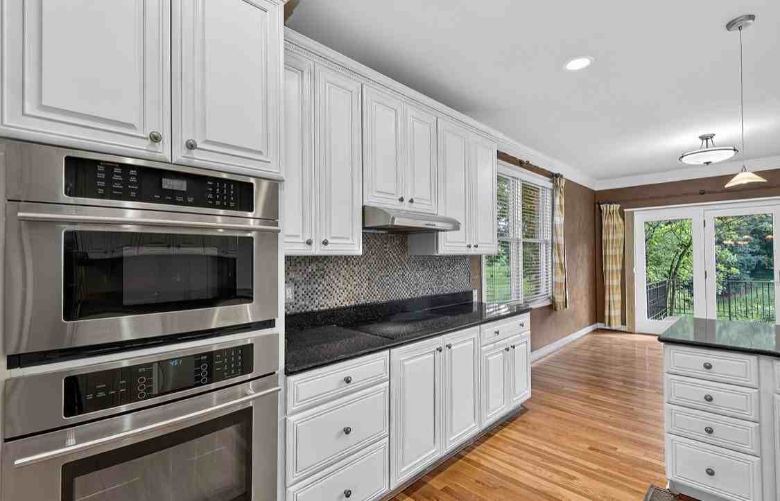 6470 Royal Liverpool Ct - Photo 7 of 28