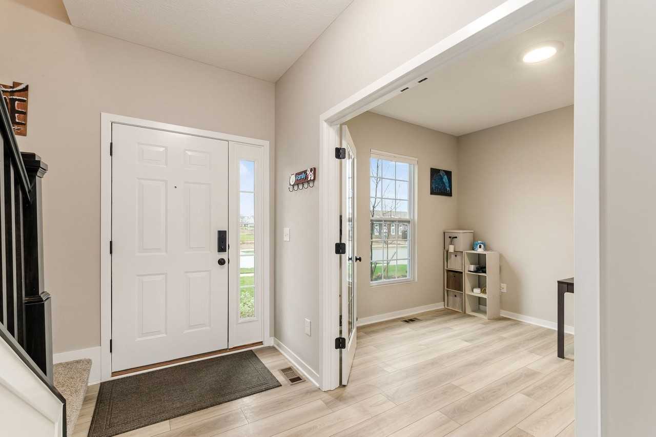 1159 Speedliner Dr - Photo 7 of 40