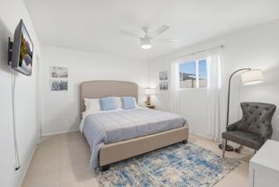 313 E Riviera Dr - Photo 1 of 1