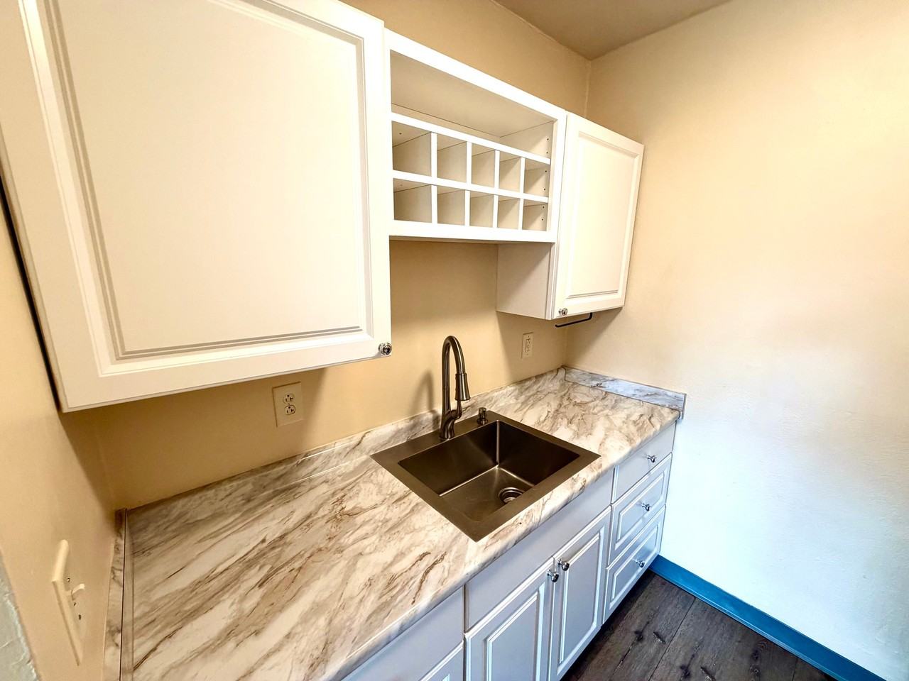 207 Newport Rd #2 - Photo 5 of 14