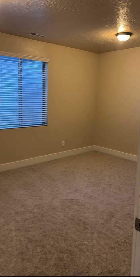 679 E Country Breeze Cir - Photo 7 of 13