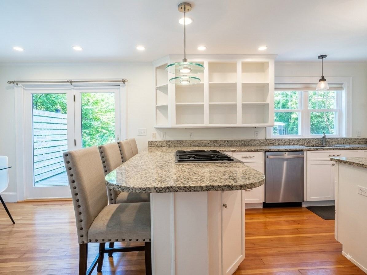182 Margaret St - Photo 4 of 20