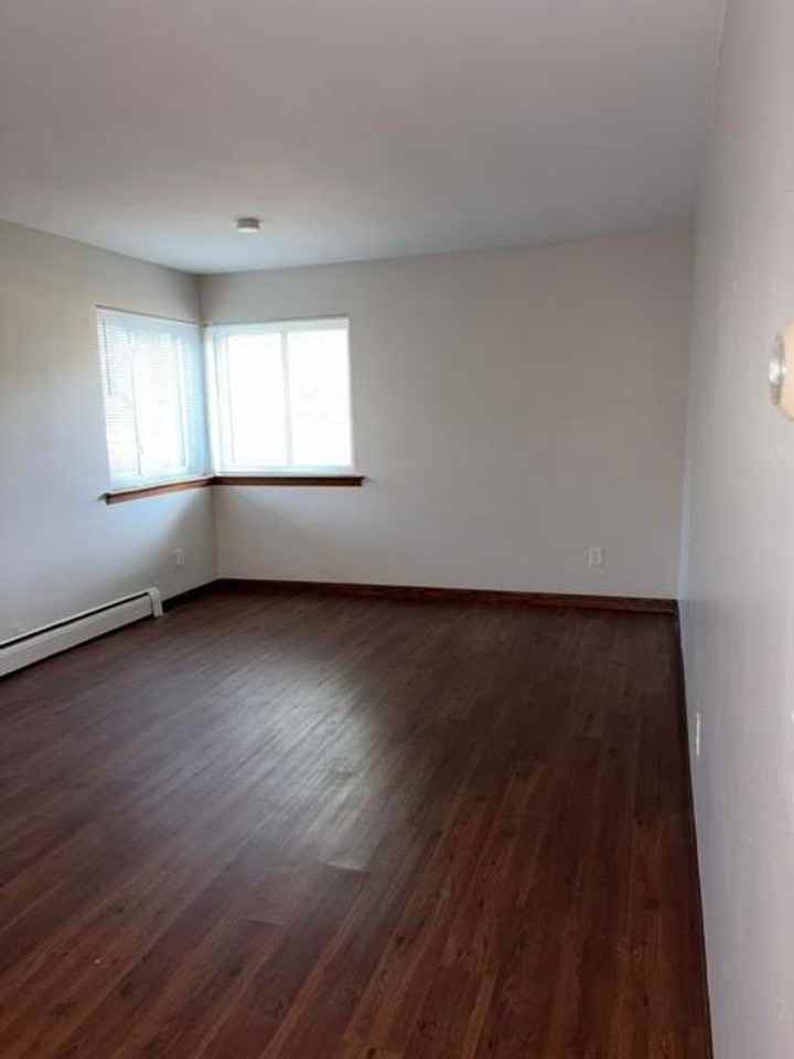 5911 Oxford St #4 - Photo 6 of 12