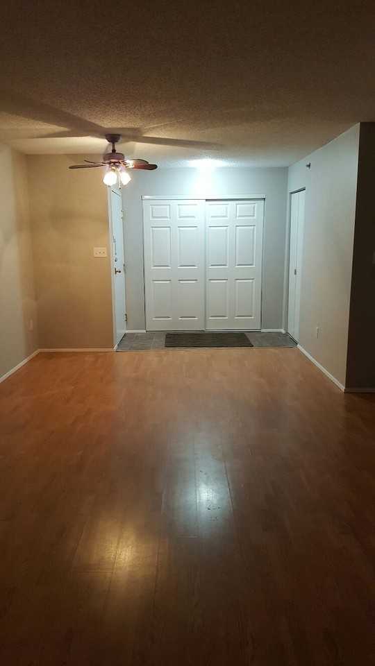216 - Suite 216, 11218 80 st. - Photo 6 of 12