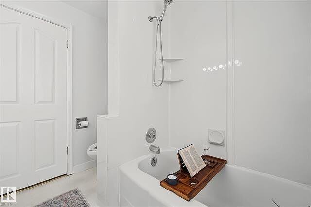 9516 146 St Nw - Photo 3 of 20