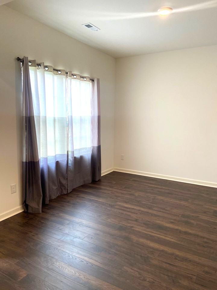 7044 Turnberry Highlands Cove - Photo 4 of 38